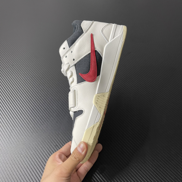 Travis Scott x Air Jordan Jumpman Jack - Imagem 5