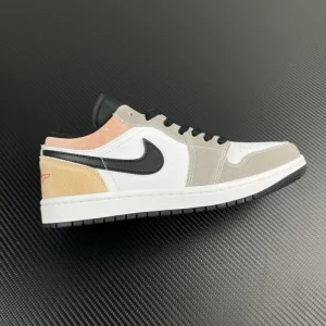 Air Jordan 1 Low SE “Flight Club”