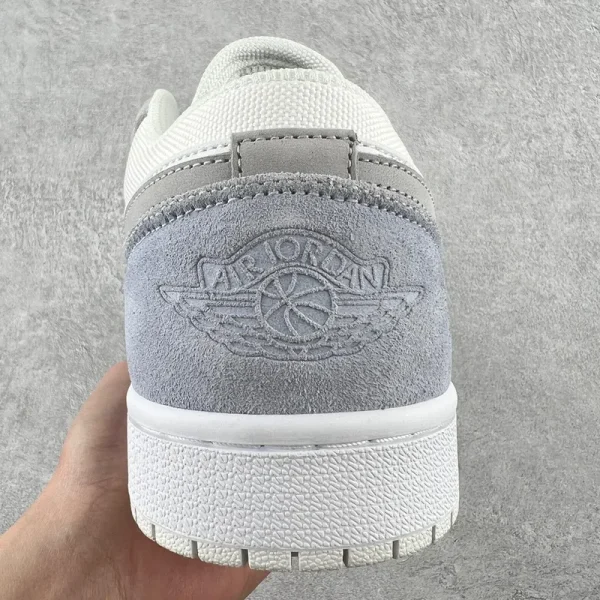 Air Jordan 1 Low “Paris” - Imagem 7