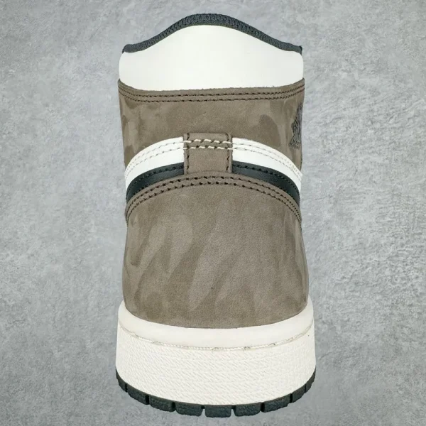 Air Jordan 1 High OG “Dark Mocha” - Imagem 7