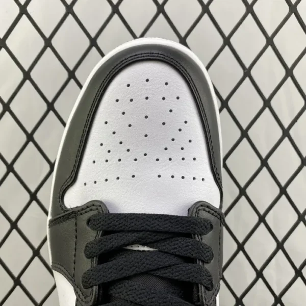 Air Jordan 1 Low “Shadow” (Black Sole) - Imagem 6