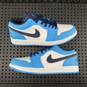 Air Jordan 1 Low "UNC" 2021