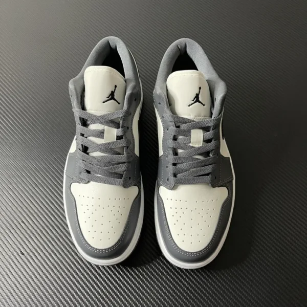 Air Jordan 1 Low “Dark Grey / White / Black” - Imagem 6