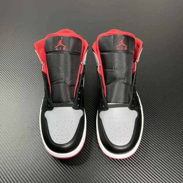 Air Jordan 1 Mid SE “Bred Shadow” - Imagem 8