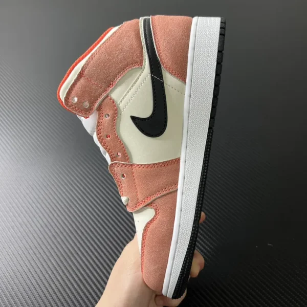 Air Jordan 1 Mid SE "Orange Suede" - Imagem 5