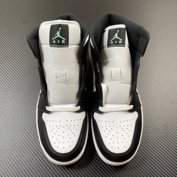 Air Jordan 1 Mid "Green Glow" - Imagem 8