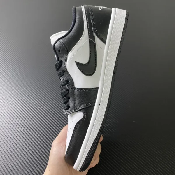 Air Jordan 1 Low "Panda" - Imagem 3