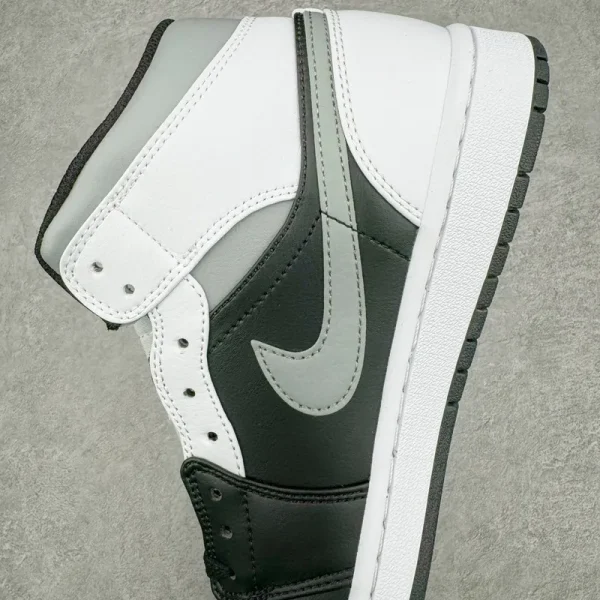Air Jordan 1 Mid "White Shadow" - Imagem 4