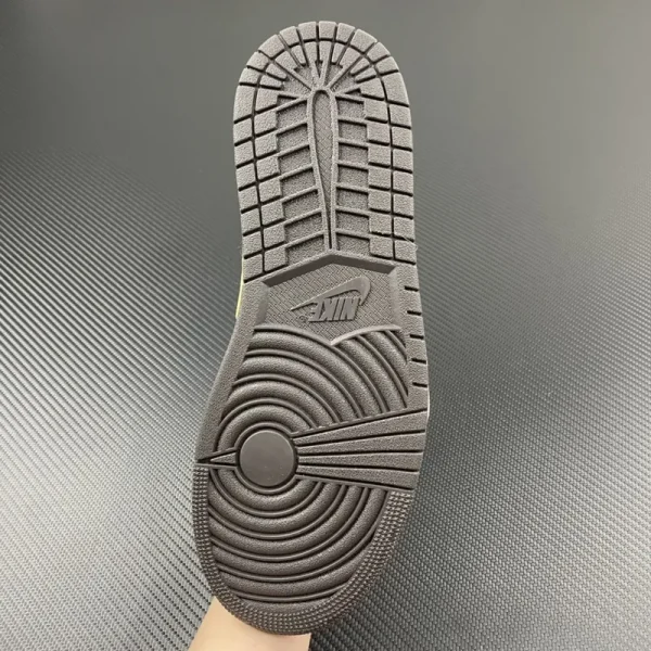 Air Jordan 1 Low “Shadow Brown” - Imagem 5