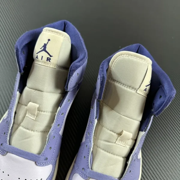 Air Jordan 1 Mid “Sky J Purple” (Sail Midsole) - Imagem 8
