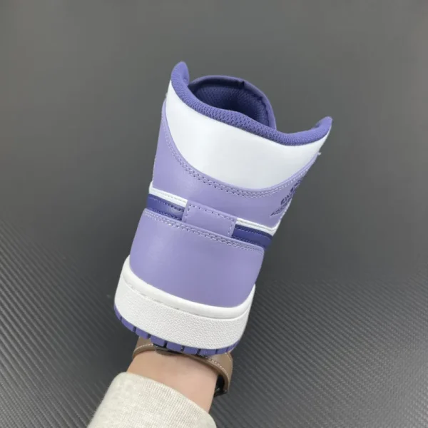 Air Jordan 1 Mid “Sky J Purple” (White Midsole) - Imagem 5