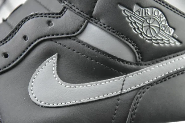Air Jordan 1 Mid “Shadow” - Imagem 8