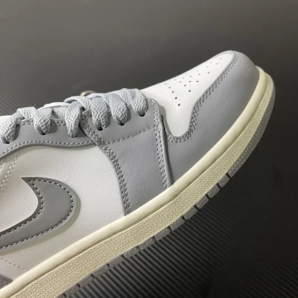 Air Jordan 1 Low “Vintage Grey” - Imagem 7