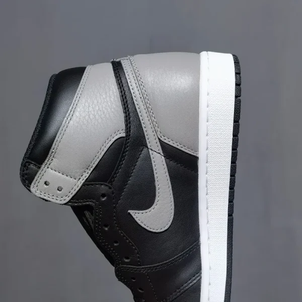 Air Jordan 1 Retro High OG “Shadow” (2018) - Imagem 6