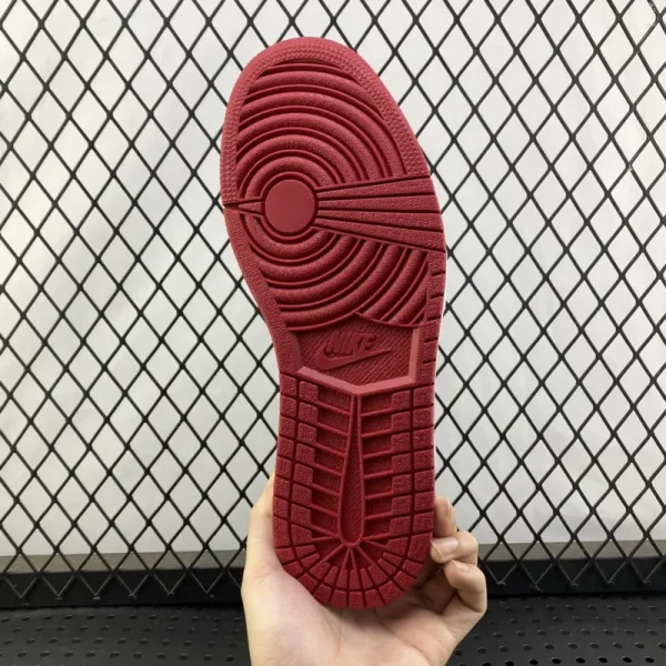 Air Jordan 1 Low "White/University Red/Black" - Imagem 4
