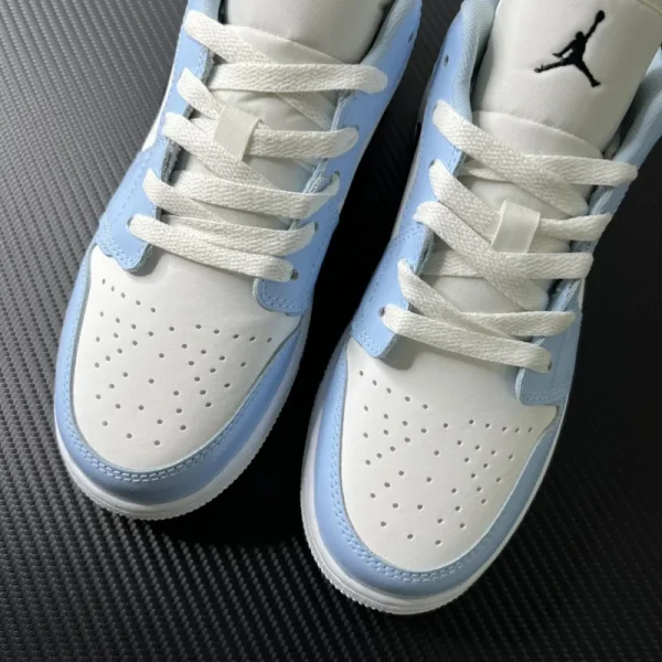 Air Jordan 1 Low "Ice Blue" - Imagem 8
