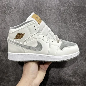 Air Jordan 1 Mid SE "Velvet Grey"