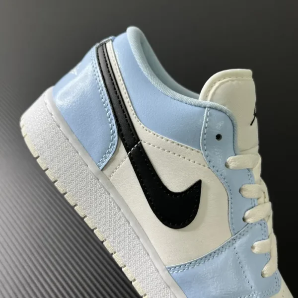 Air Jordan 1 Low "Ice Blue" - Imagem 7