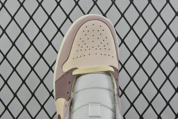 Air Jordan 1 Mid SE "Dark Pony Smoky Mauve" - Imagem 2