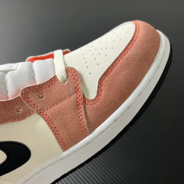 Air Jordan 1 Mid SE "Orange Suede" - Imagem 3