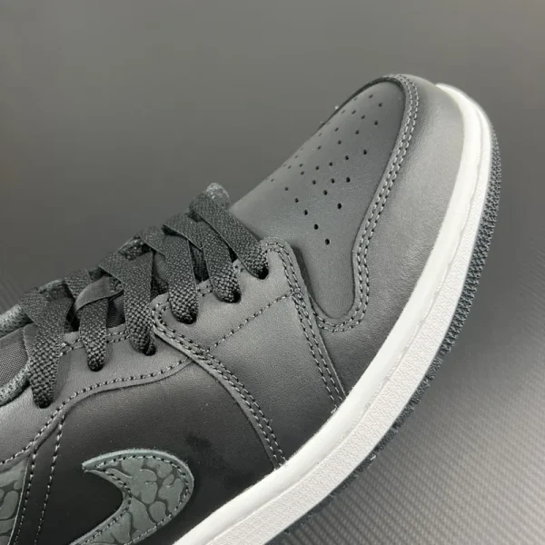 Air Jordan 1 Low SE "Black Elephant" - Imagem 9