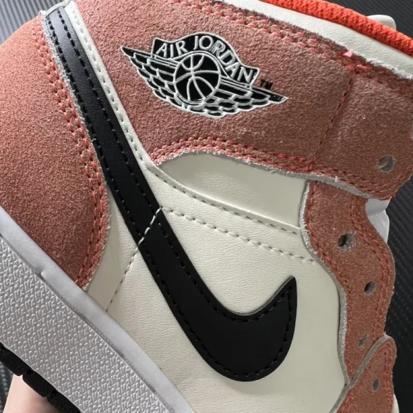 Air Jordan 1 Mid SE "Orange Suede" - Imagem 2