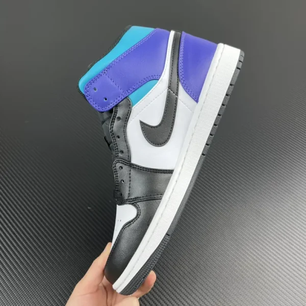 Air Jordan 1 Mid SE "Bright Concord/True Red" - Imagem 5