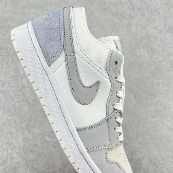 Air Jordan 1 Low “Paris” - Imagem 5
