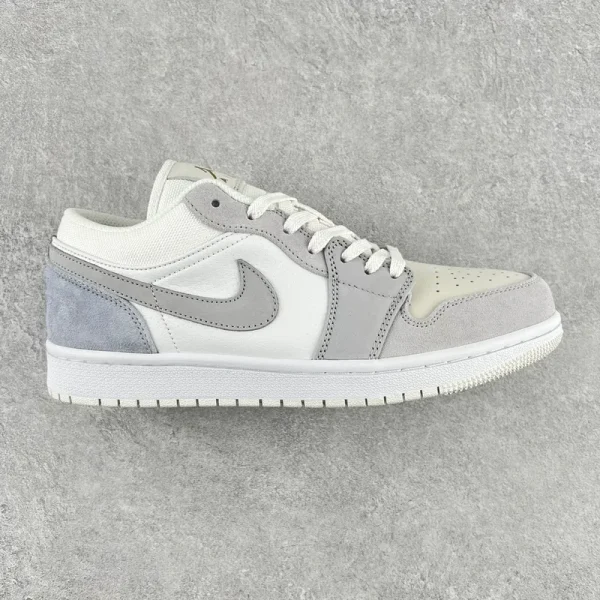 Air Jordan 1 Low “Paris”