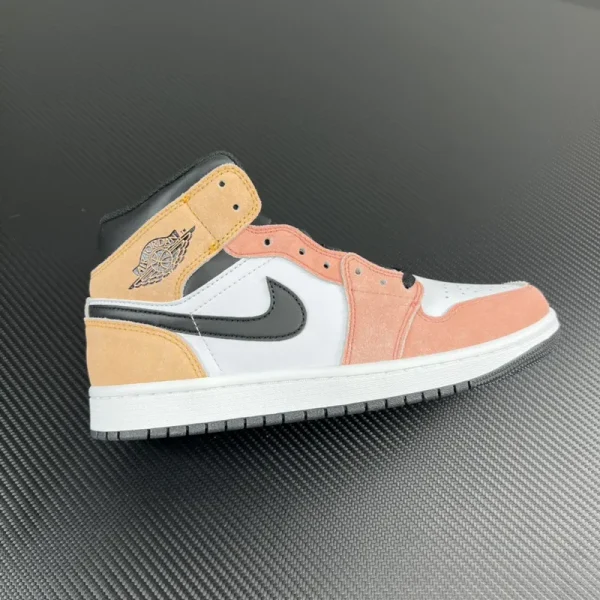 Air Jordan 1 Mid SE "Flight Club"