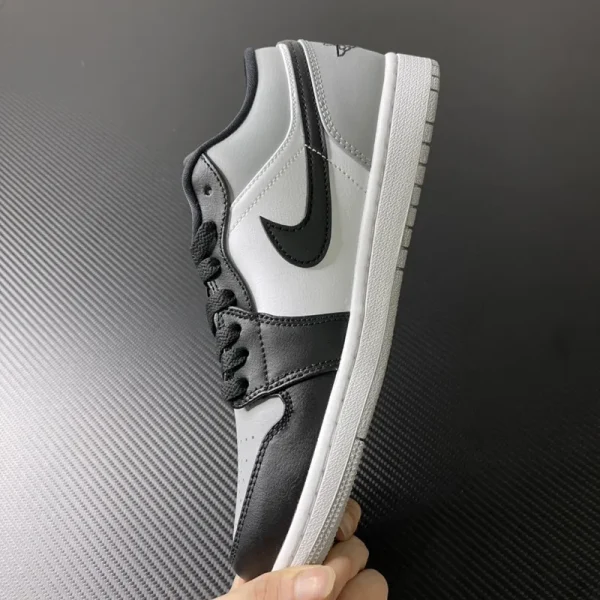 Air Jordan 1 Low “Shadow Toe” - Imagem 7