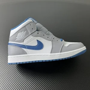 Air Jordan 1 Mid SE "Cement True Blue"