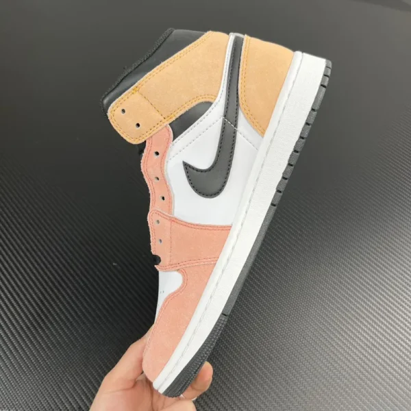 Air Jordan 1 Mid SE "Flight Club" - Imagem 3