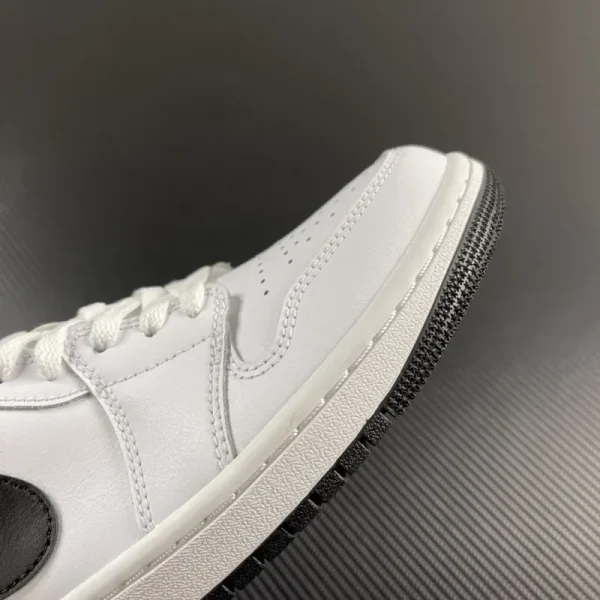 Air Jordan 1 Low “White/Black” - Imagem 9