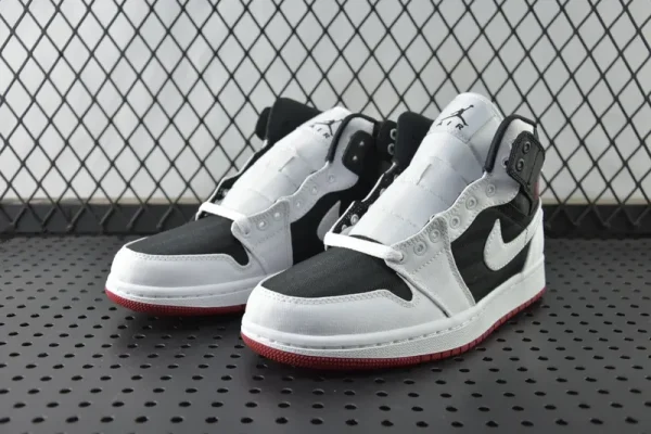 Air Jordan 1 Mid SE Utility "White/ Black/ Gym Red" - Imagem 4