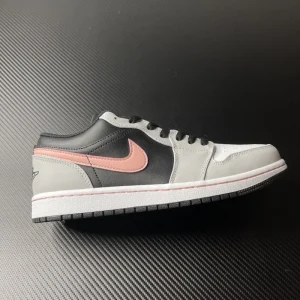 Air Jordan 1 Low “Black Grey Pink”