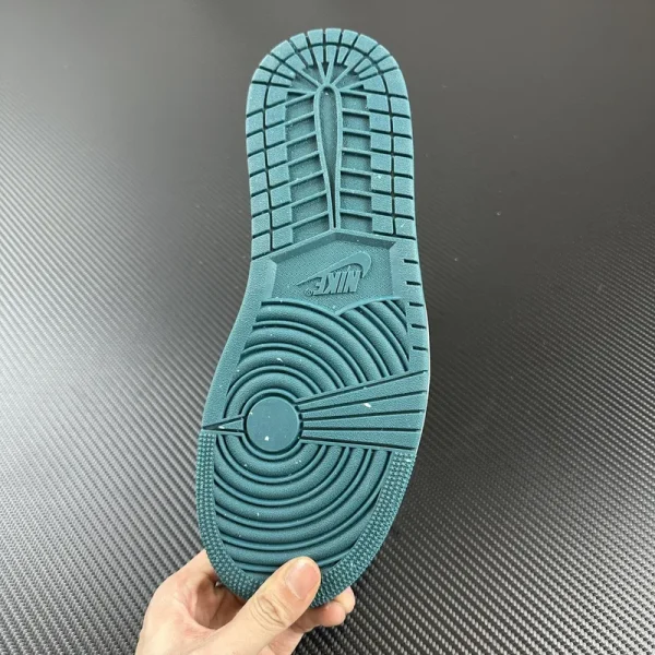 Air Jordan 1 Mid SE “Bleached Turquoise” - Imagem 5