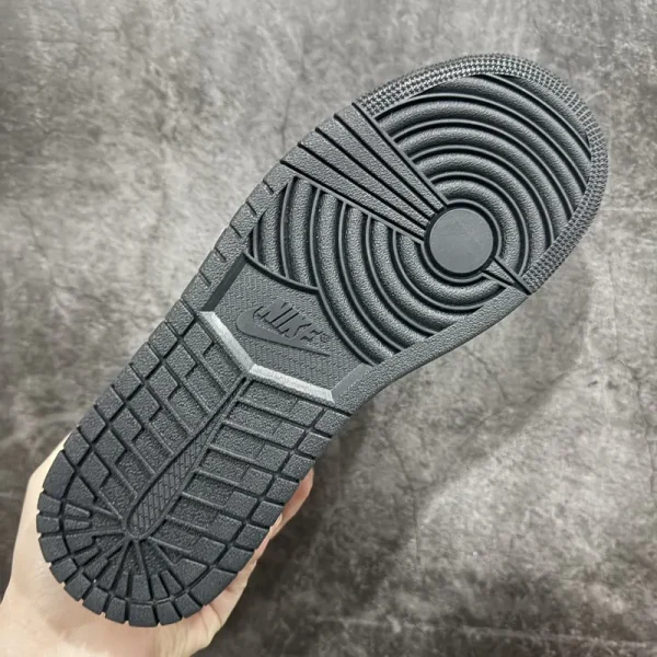 Air Jordan 1 Mid SE "Night Stadium" - Imagem 2