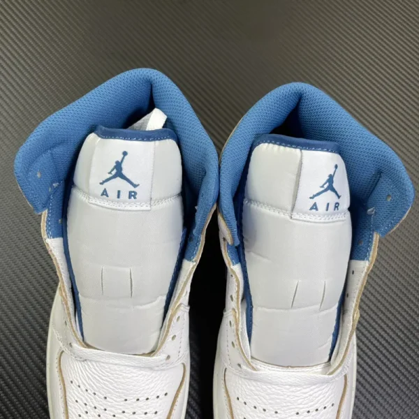 Air Jordan 1 Mid SE “White/Industrial Blue” - Imagem 2