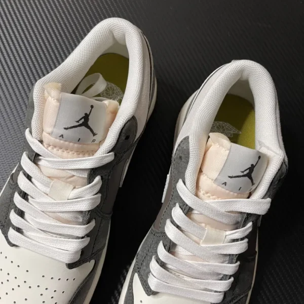 Air Jordan 1 Low “SNKRS Day Korea Magpie” - Imagem 8