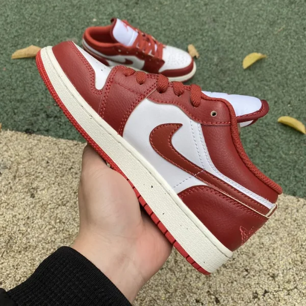 Air Jordan 1 Low SE "Dune Red" - Imagem 2