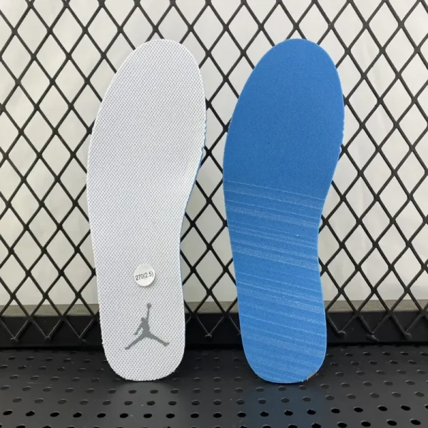 Air Jordan 1 Low "White/Wolf Grey" - Imagem 2
