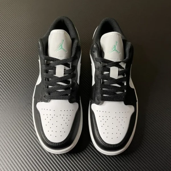 Air Jordan 1 Low “White/Black/Green Glow” - Imagem 4