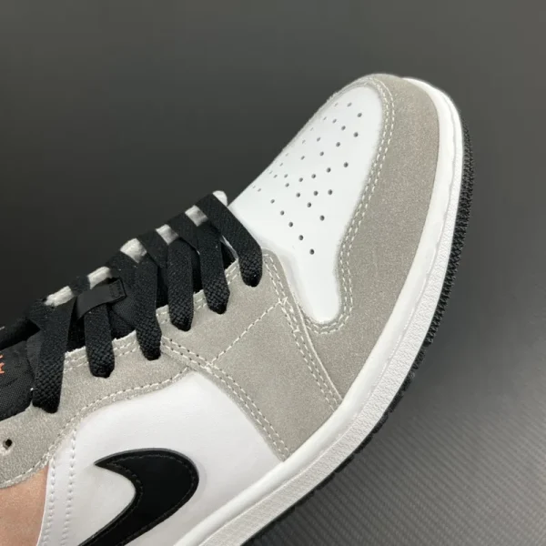 Air Jordan 1 Low SE “Flight Club” - Imagem 9