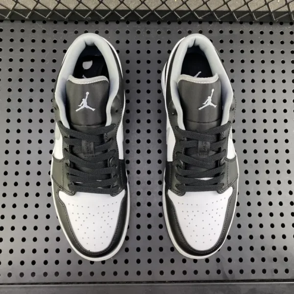 Air Jordan 1 Low “Shadow” (Black Sole) - Imagem 2