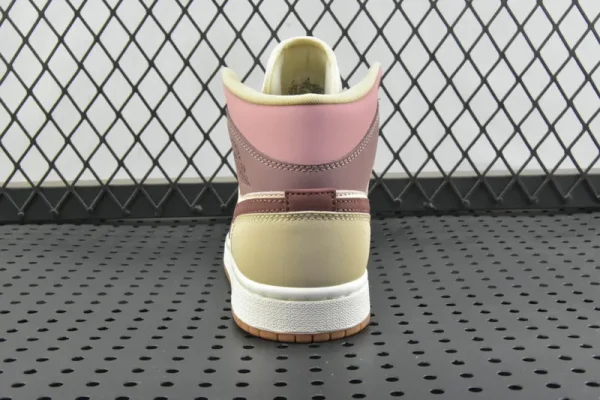 Air Jordan 1 Mid SE "Dark Pony Smoky Mauve" - Imagem 6