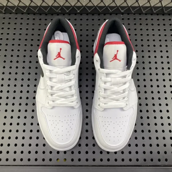 Air Jordan 1 Low "White/University Red/Black" - Imagem 2