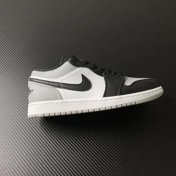 Air Jordan 1 Low “Shadow Toe”