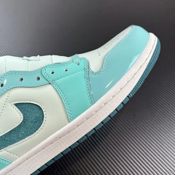 Air Jordan 1 Mid SE “Bleached Turquoise” - Imagem 9