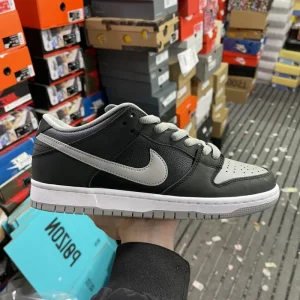 Nike SB Dunk Low "J-Pack Shadow"
